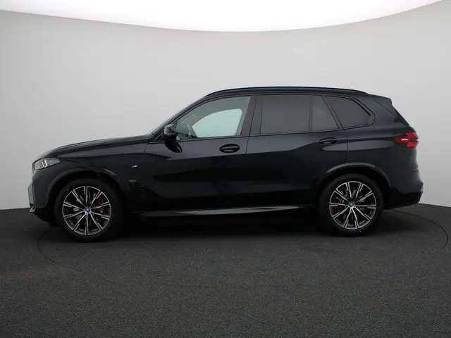 BMW X5 xDrive50e 2025 Hybride Benzine 4