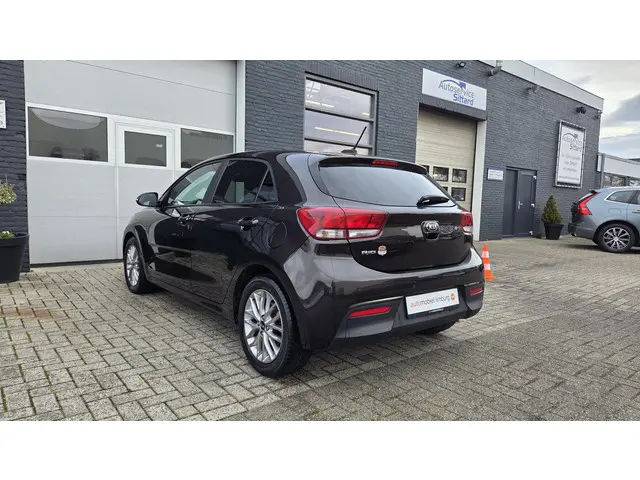 Kia Rio 1.4 DreamTeam 2018 Benzine 3