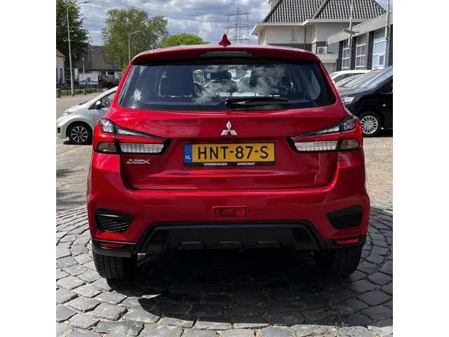 Mitsubishi ASX 2.0 Pure 2020 Benzine 25