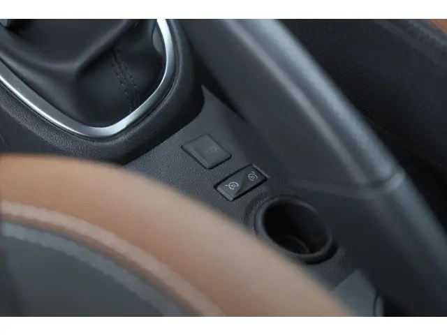 Renault Captur TCe 90 Intens 2018 Benzine 36