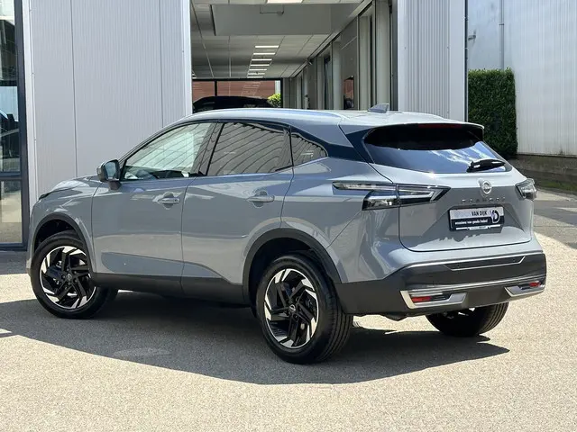 Nissan QASHQAI 1.3 MHEV Xtronic N-Connecta 2025 Benzine 31