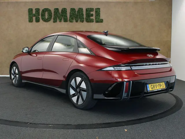 Hyundai IONIQ 6 Style 53 kWh 2024 Elektrisch 11