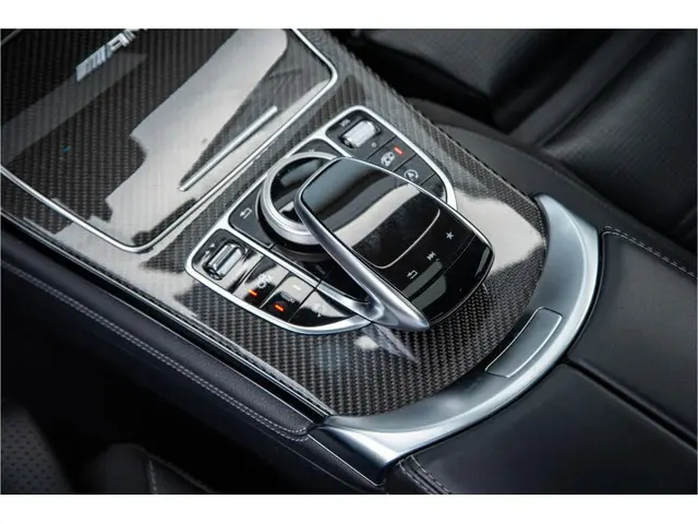 Mercedes-Benz GLC Coupé AMG 63 S 4MATIC+ 2018 Benzine 15