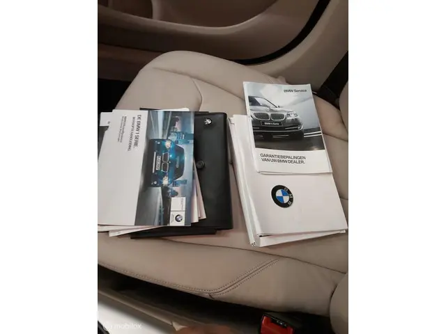 BMW 1 Serie 114i EDE Business Sport 2013 Benzine 64