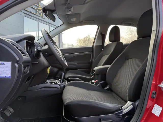 Mitsubishi ASX 1.6 Cleartec Bright 2016 Benzine 7