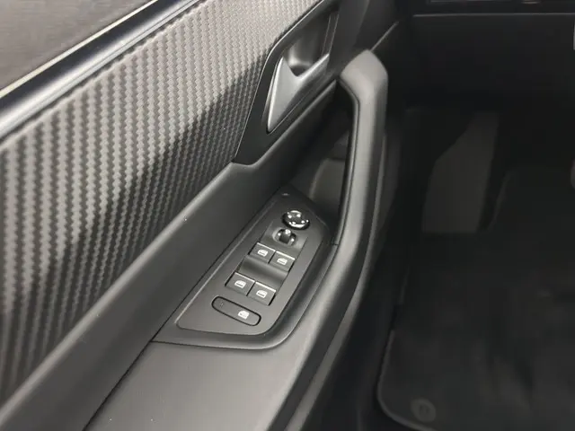 Peugeot 508 1.6 PureTech Blue Lease Allure 2019 Benzine 22