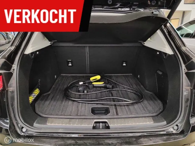 Lynk & Co 01 1.5 2023 Hybride Benzine 36