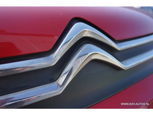 Citroën C3 1.2 PureTech Feel 2017 Benzine 9