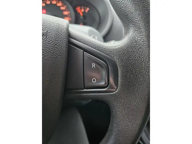 Nissan NV250 1.5 dCi 95 L1H1 Acenta 2020 Diesel 10