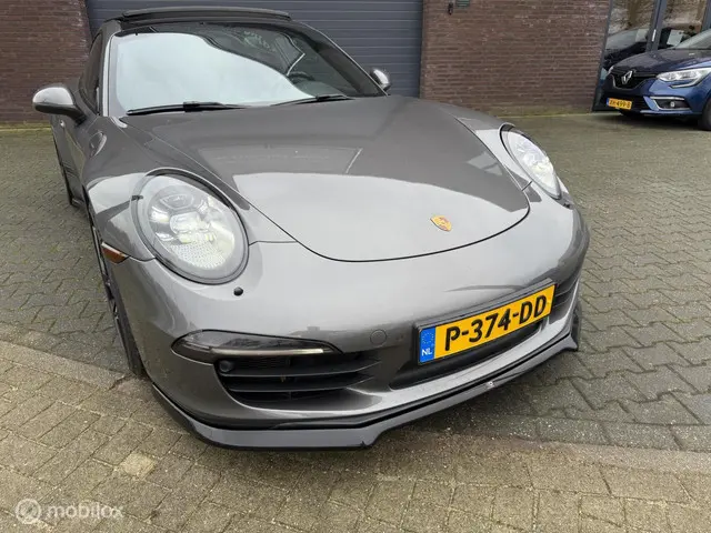 Porsche 911 3.8 Carrera S 2013 Benzine 9