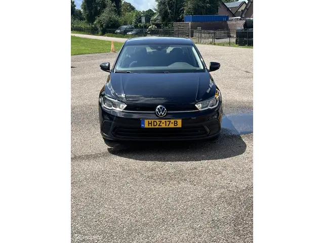 Volkswagen Polo 1.0 TSI Life 2022 Benzine 2