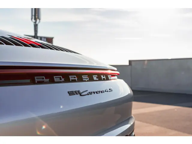 Porsche 911 3.0 Carrera 4S 2021 Benzine 91