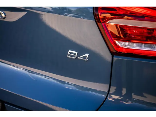 Volvo XC40 2.0 B4 Plus Dark 2025 Benzine 34