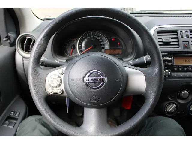Nissan Micra 1.2 Acenta 2017 Benzine 19