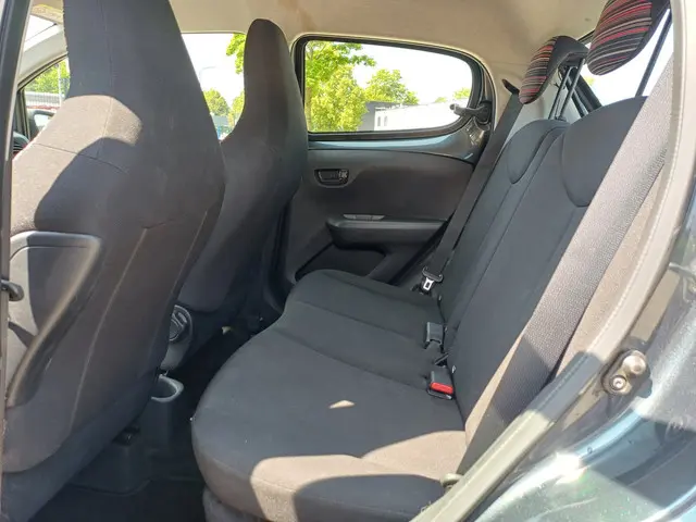 Citroën C1 1.0 e-VTi Feel 5DRS/AIRCO/34503KM 2017 Benzine 12