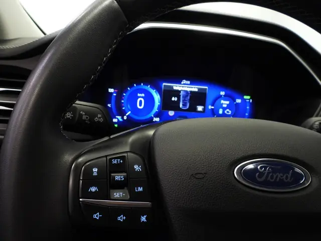 Ford Kuga 2.5 PHEV Plug-In Vignale 2022 Hybride Benzine 17