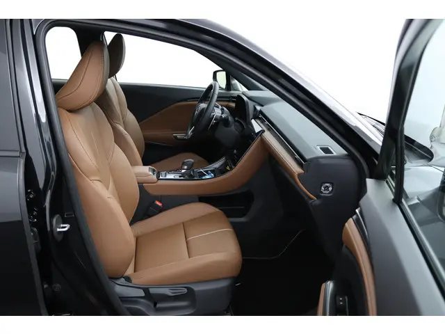 Lexus LBX Relax 2WD 2025 Hybride Benzine 21