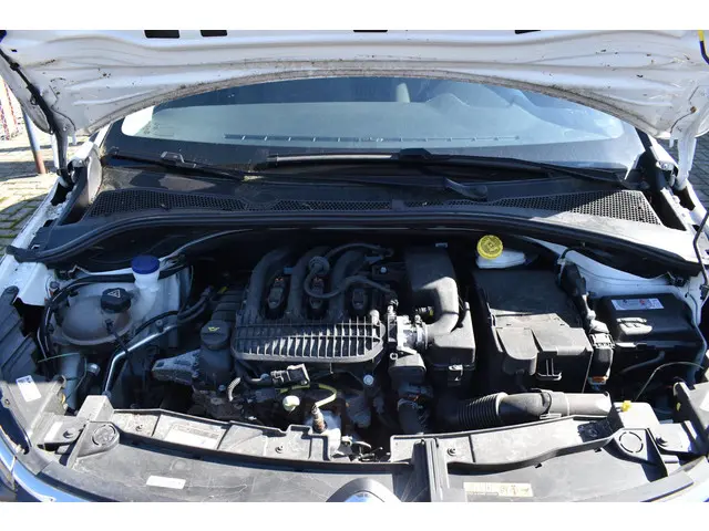 Citroën C3 1.2 PureTech Feel 2021 Benzine 17