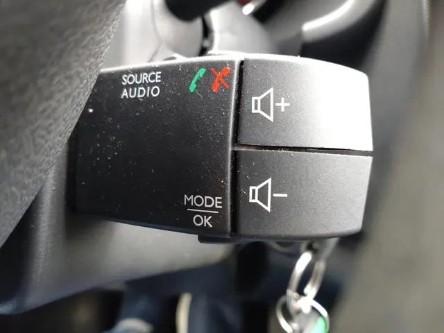 Dacia Logan MCV 0.9 TCe Lauréate 2015 Benzine 12