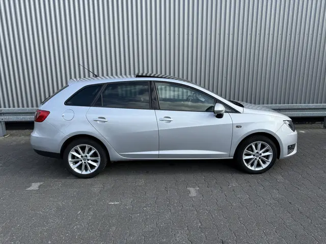 SEAT Ibiza ST 1.4 TSI FR 2013 Benzine 10