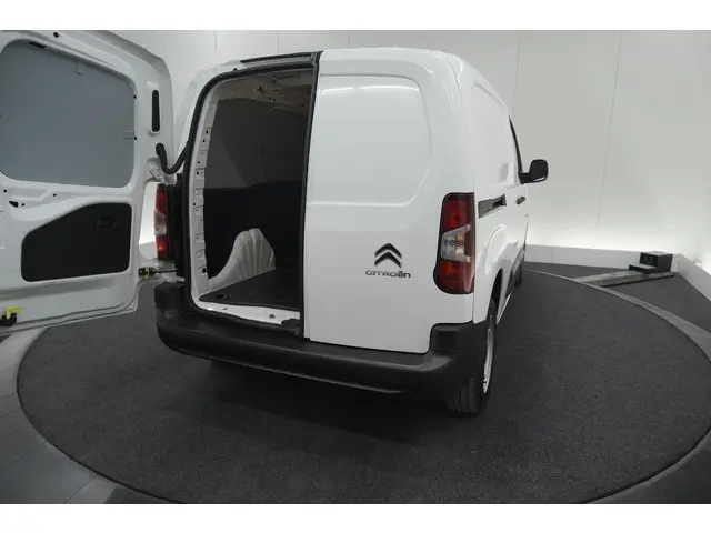 Citroën Berlingo 1.5 BlueHDI Control 2022 Diesel 35