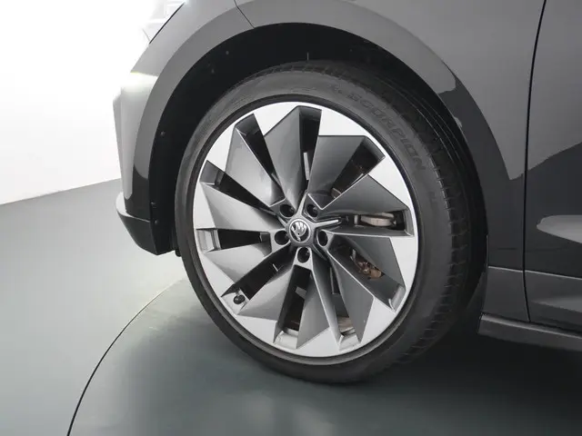 Škoda Enyaq iV 60 2021 Elektrisch 14