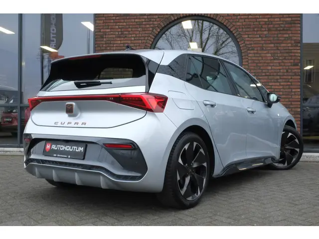 CUPRA Born 2