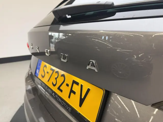 Škoda Kamiq 1.0 TSI Ambition 2023 Benzine 15