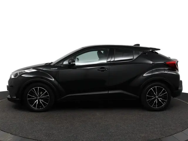 Toyota C-HR 3