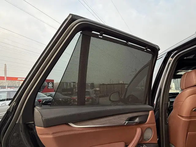 BMW X5 xDrive50i M Sport 2014 Benzine 16