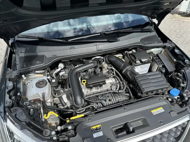 SEAT Arona 1.0 TSI Automaat Xperience 2022 Benzine 40