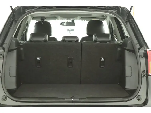 Suzuki Vitara 1.6 High Executive 2015 Benzine 24