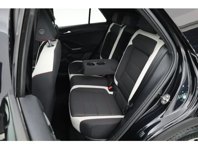 Volkswagen T-Roc 1.5 TSI Sport 2020 Benzine 25