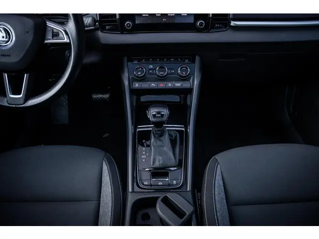 Škoda Karoq 1.5 TSI ACT Sportline 2020 Benzine 26