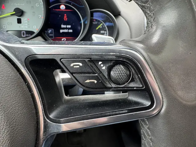 Porsche Cayenne 3.0 S E-Hybrid 2015 Hybride Benzine 17