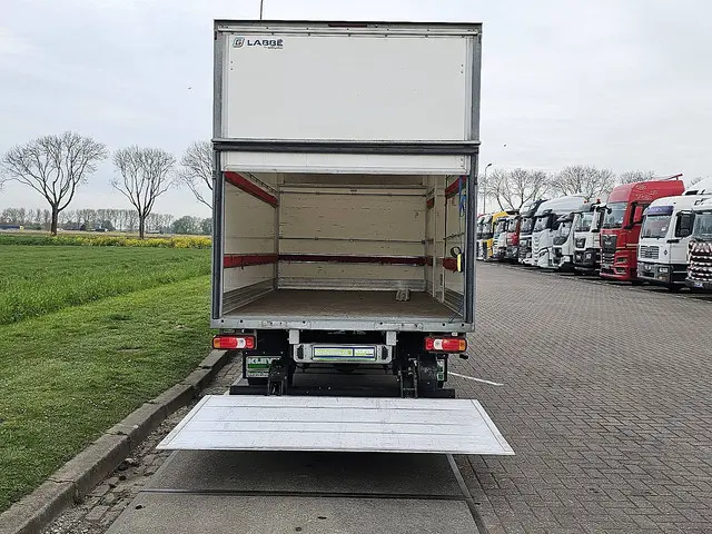 Iveco Daily 35C16 2023 Diesel 12