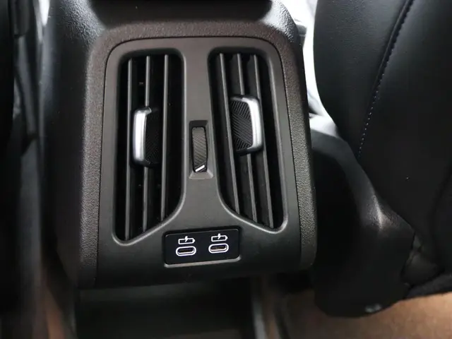 BMW iX2 eDrive20 2024 Elektrisch 14