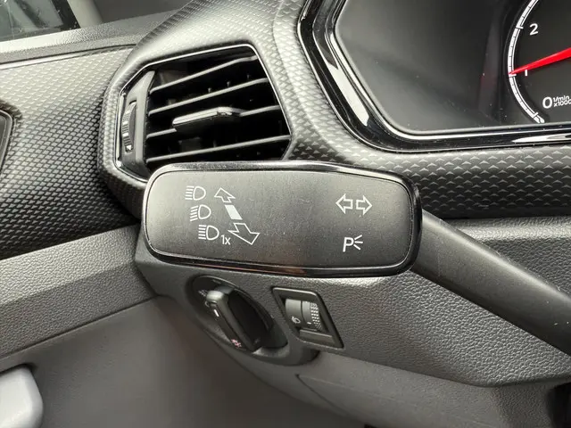 Volkswagen T-Cross 1.0 TSI Life 2020 Benzine 20