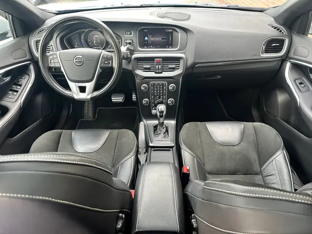Volvo V40 1.5 T3 Polar+ Sport 2019 Benzine 14