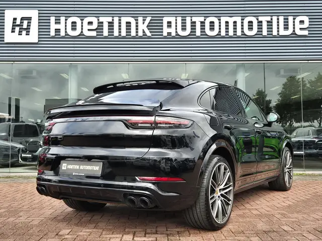 Porsche Cayenne 2