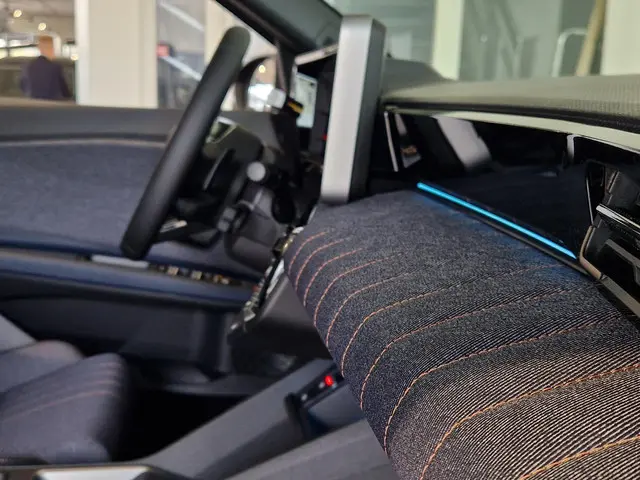 Renault 4 comfort range techno 52 kWh 2026 Elektrisch 26