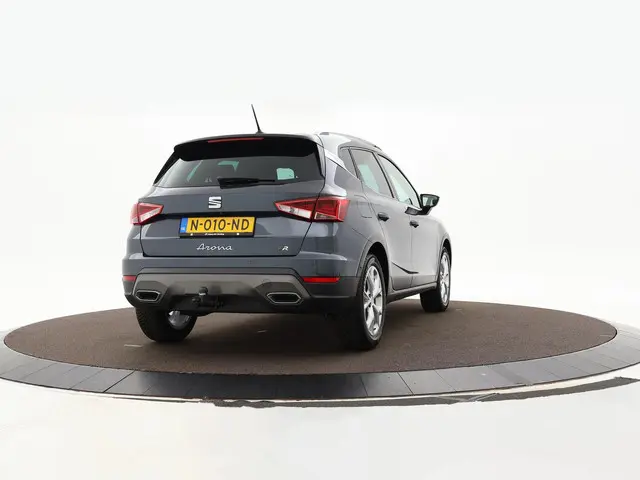 SEAT Arona 1.0 TSI 110pk FR 2021 Benzine 6
