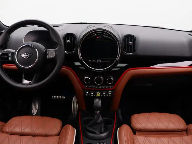 MINI Countryman Cooper S E 2023 Hybride Benzine 6