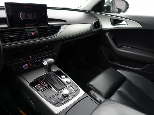 Audi A6 Limousine 2.0 TFSI S Line Aut- 2015 Benzine 8