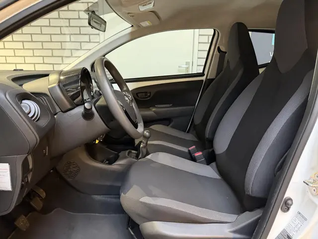 Toyota Aygo 1.0 VVT-i x-fun 2021 Benzine 11