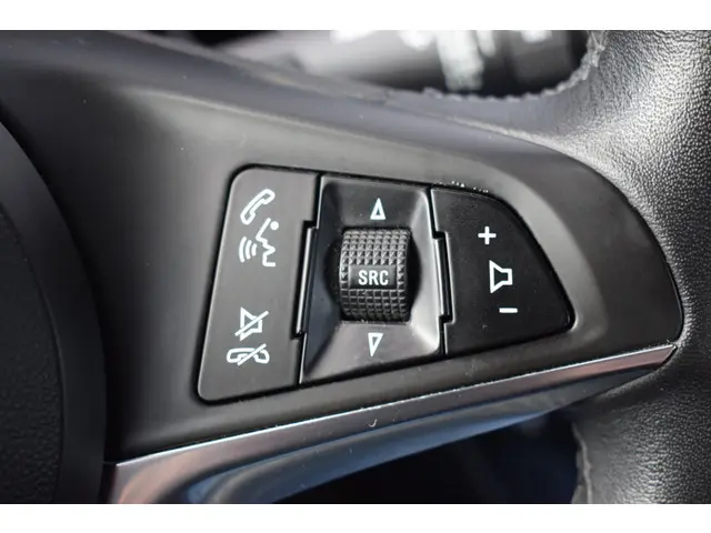 Opel ADAM 1.0 Turbo Jam 2015 Benzine 25