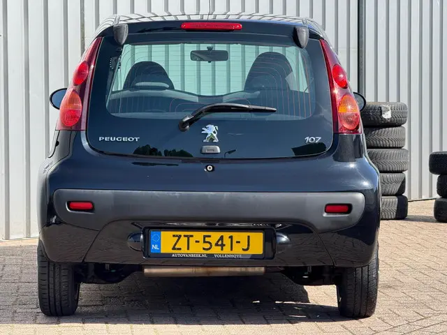 Peugeot 107 3