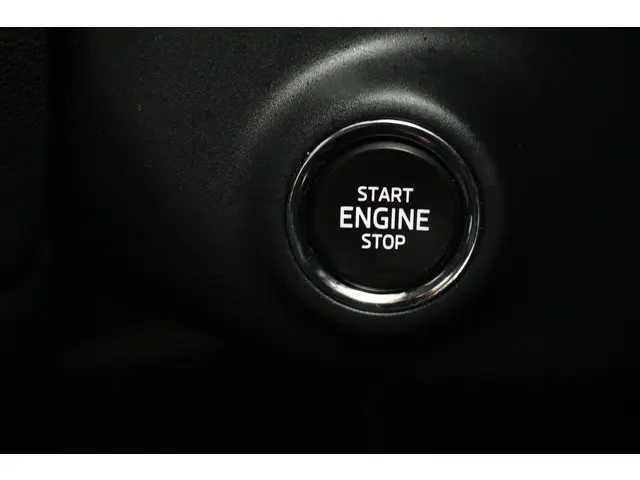 Škoda Karoq 1.0 TSI Business Edition 2022 Benzine 36