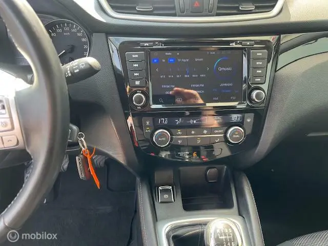 Nissan QASHQAI 1.2 Premier Edition 2014 Benzine 16