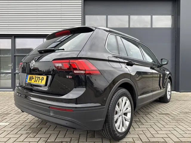 Volkswagen Tiguan 1.4 TSI ACT Comfortline 2017 Benzine 34